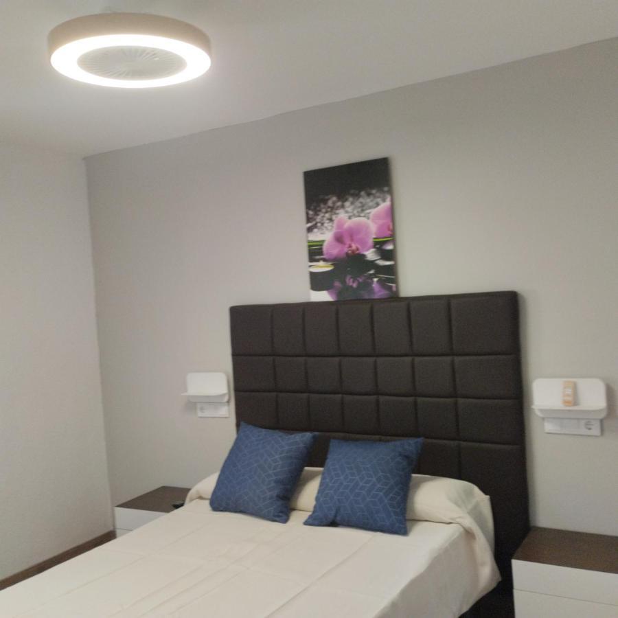Hotel Las Palmeras à Gijón Extérieur photo