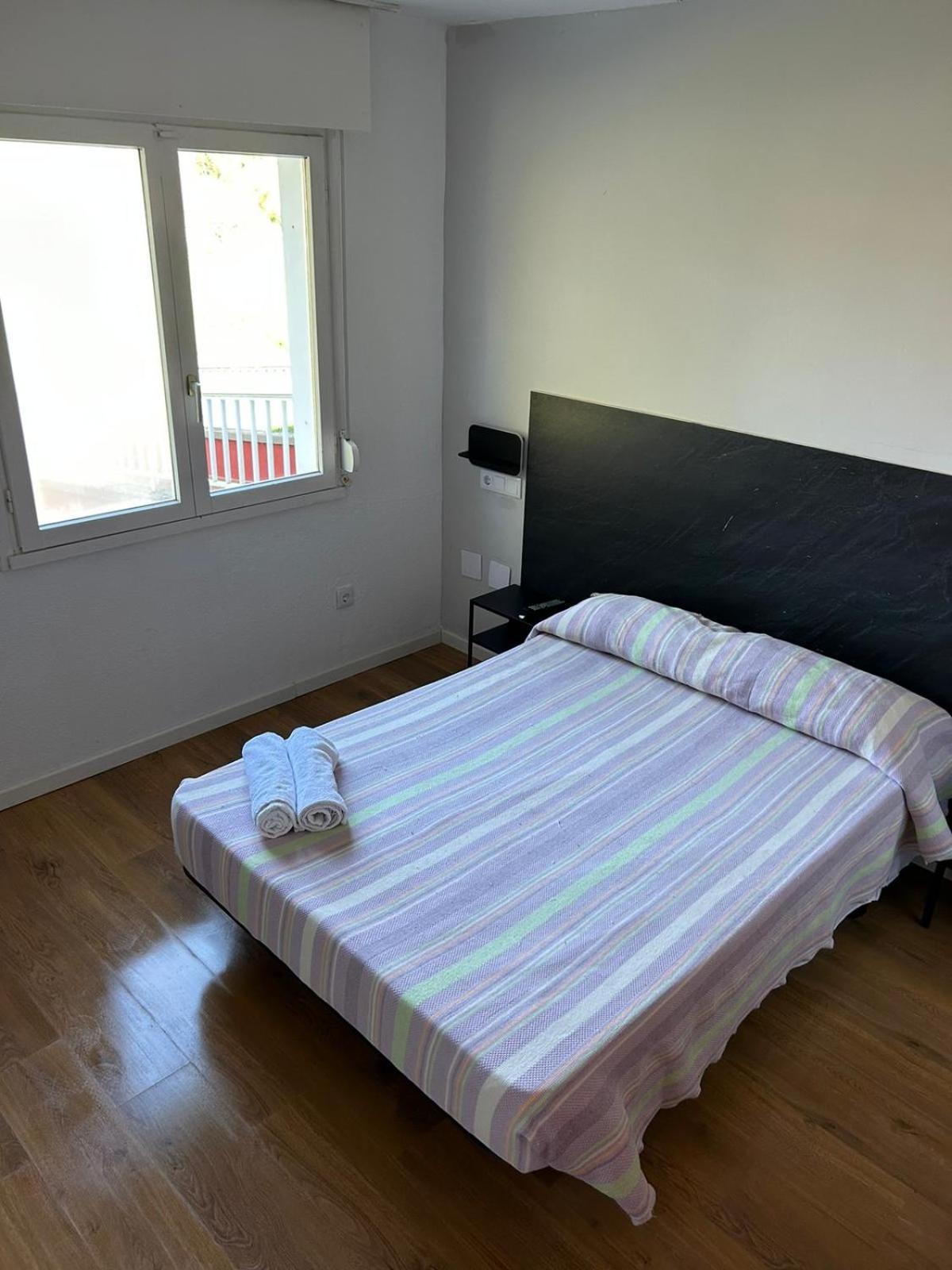 Hotel Las Palmeras à Gijón Extérieur photo