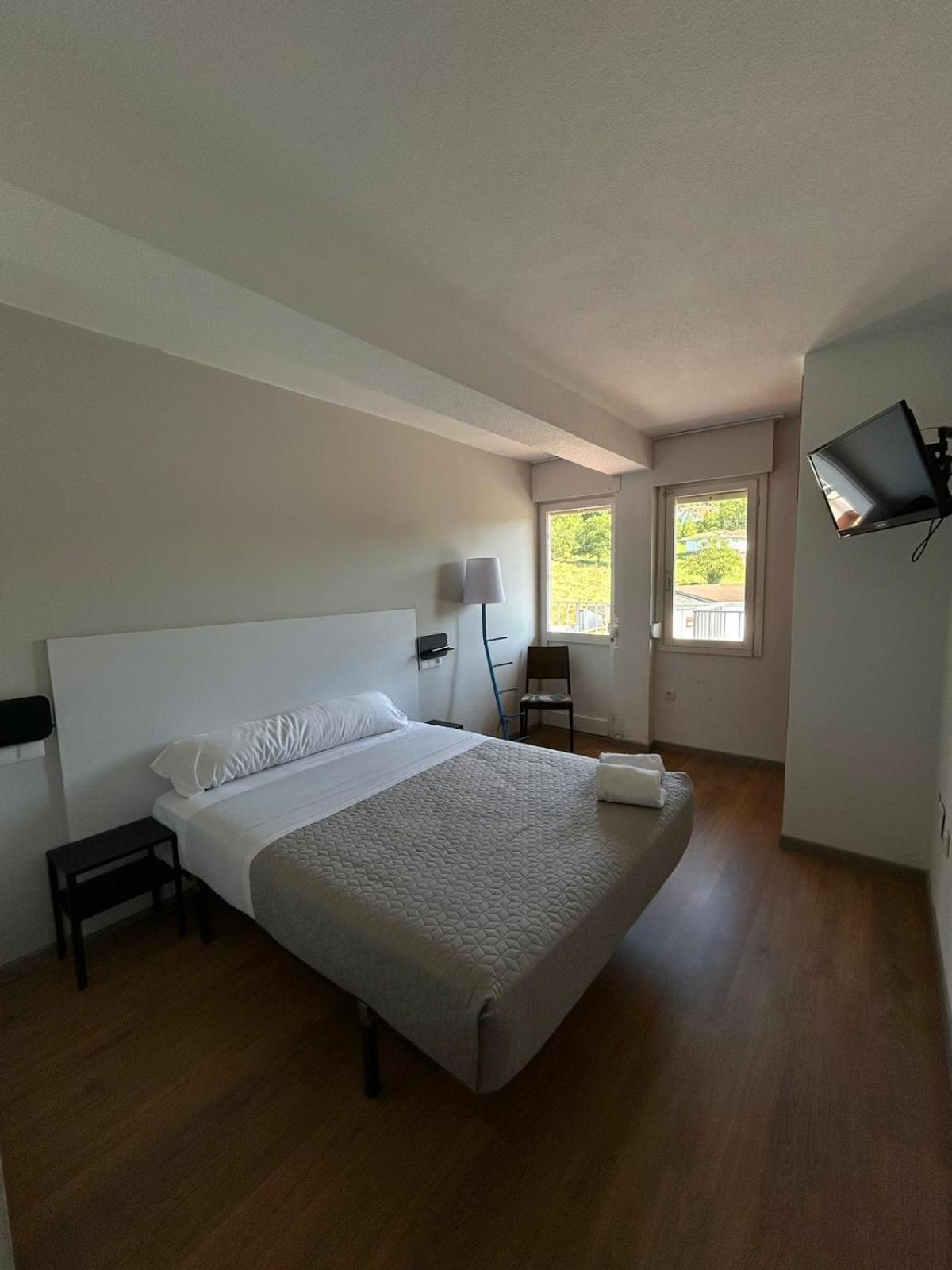 Hotel Las Palmeras à Gijón Extérieur photo